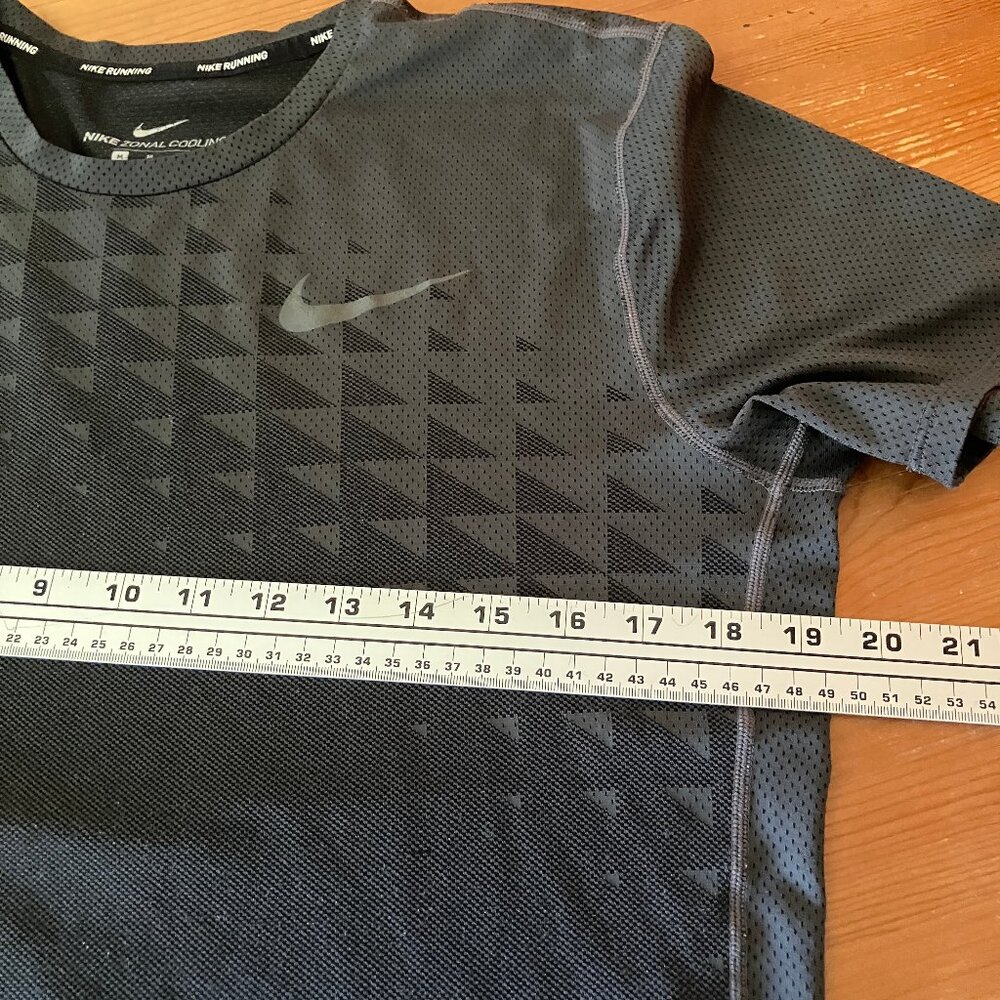 NIKE RUNNING Unisex Gray T-shirt Size M - Picture 9 of 11